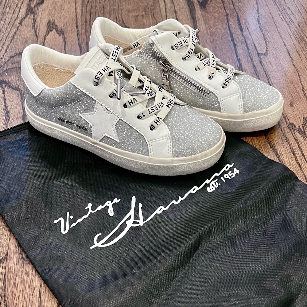 Vintage Havana Girls Sneakers